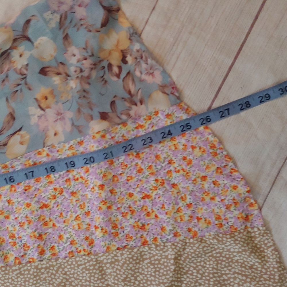 GIGIO FLOWY FLORAL PATCHWORK TOP - Picture 8 of 8